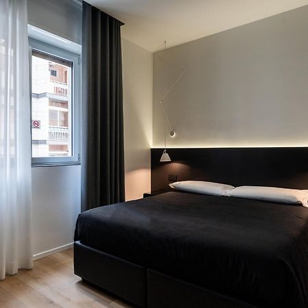 Contemporaneamente 147 - Modern & Comfort Rooms Bari Exteriör bild